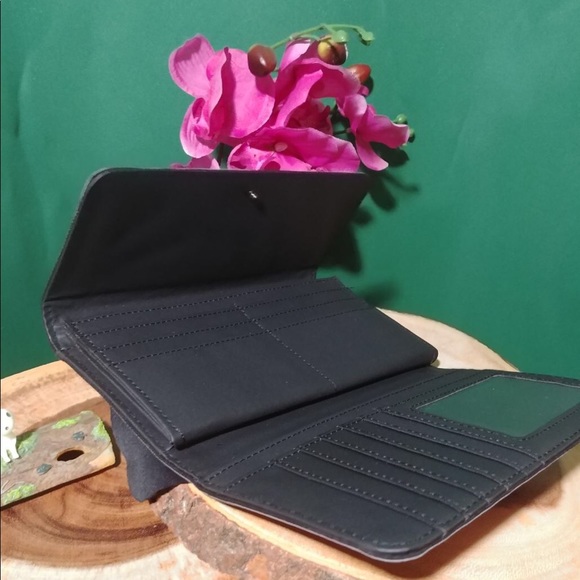 βοΈSALEβοΈ πHost Pick 7/7/19π 3M Rainbow Wallet - Picture 7 of 8